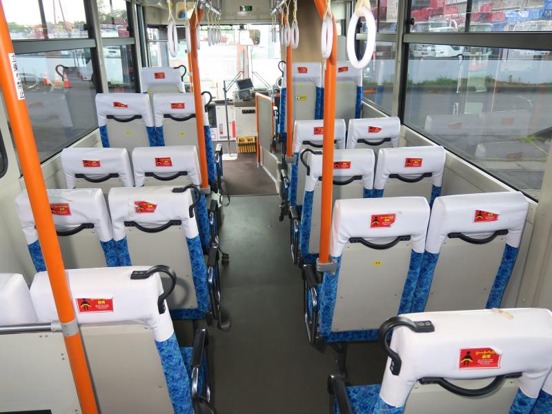 令和1年6月 三菱 大型 2PG-MP35FP バスの写真