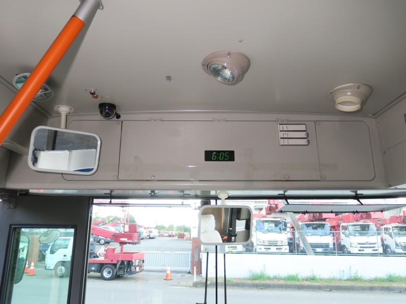 令和1年6月 三菱 大型 2PG-MP35FP バスの写真