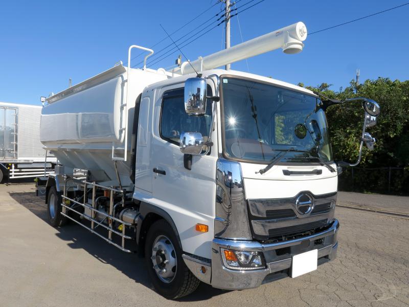 令和6年 日野 増ﾄﾝ 2KG-FE2ACA 飼料運搬車の写真