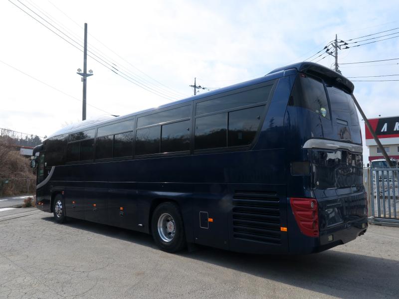 平成25年10月 いすゞ 大型 QRG-RU1ASCJ バスの写真