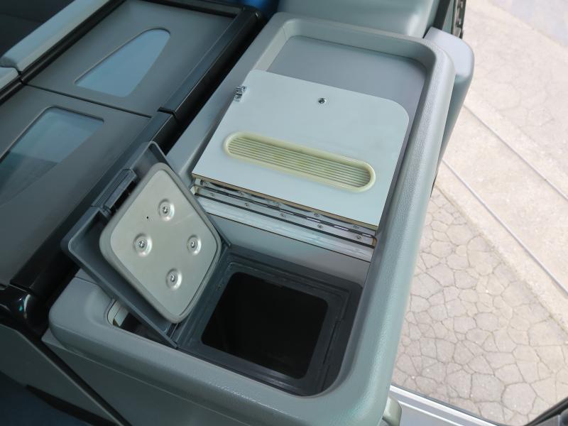 平成25年10月 いすゞ 大型 QRG-RU1ASCJ バスの写真