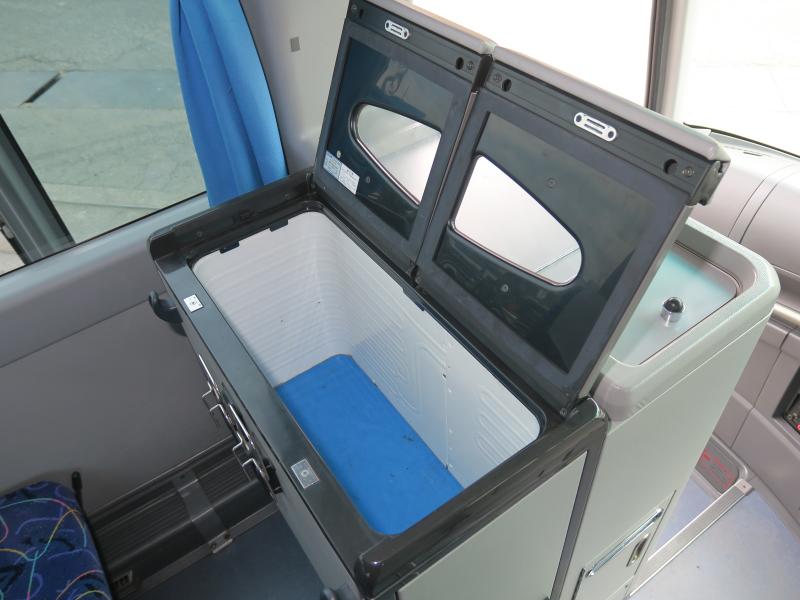 平成25年10月 いすゞ 大型 QRG-RU1ASCJ バスの写真