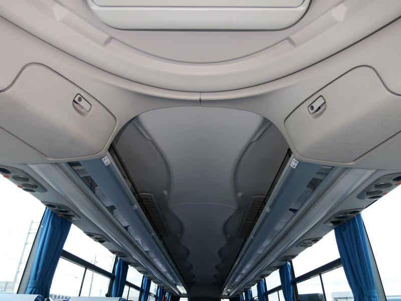 平成25年10月 いすゞ 大型 QRG-RU1ASCJ バスの写真