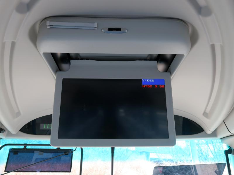 平成25年10月 いすゞ 大型 QRG-RU1ASCJ バスの写真