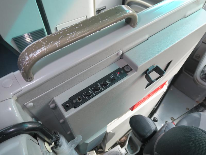 平成25年10月 いすゞ 大型 QRG-RU1ASCJ バスの写真