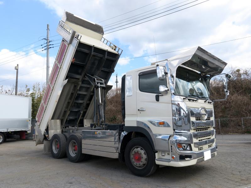 令和2年1月 日野 大型 2DG-FS1EGA ダンプの写真