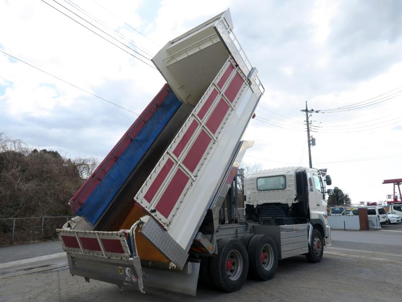 令和2年1月 日野 大型 2DG-FS1EGA ダンプの写真