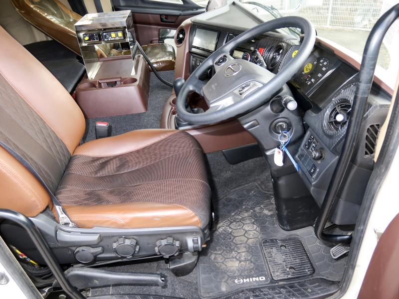 令和2年1月 日野 大型 2DG-FS1EGA ダンプの写真