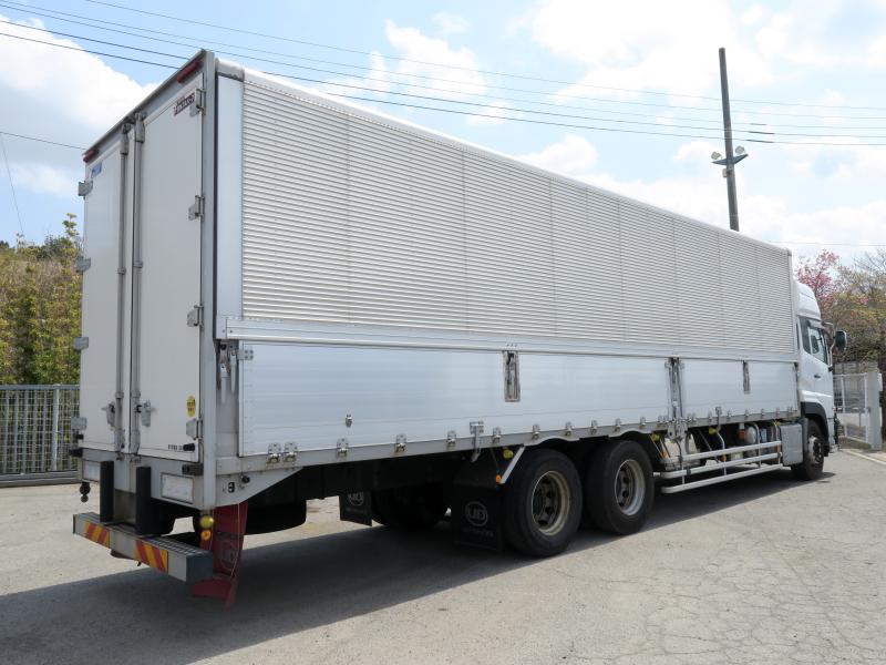 令和3年12月 UD 大型 2PG-CD5CA アルミウイングの写真