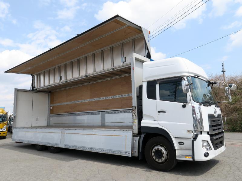 令和3年12月 UD 大型 2PG-CD5CA アルミウイングの写真