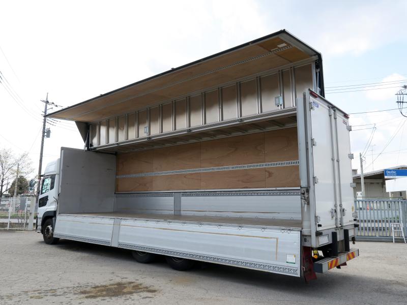 令和3年12月 UD 大型 2PG-CD5CA アルミウイングの写真