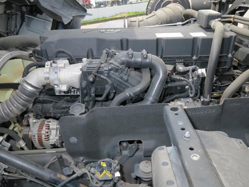 令和3年12月 UD 大型 2PG-CD5CA アルミウイングの写真