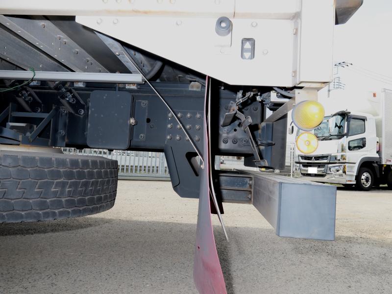 令和3年12月 UD 大型 2PG-CD5CA アルミウイングの写真