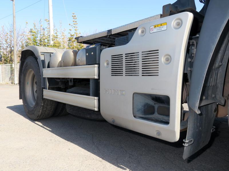 令和2年2月 日野 大型 2DG-SH1EDGG トラクタの写真