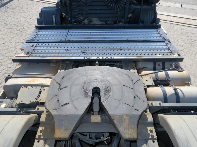 令和2年2月 日野 大型 2DG-SH1EDGG トラクタの写真