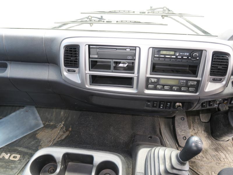 平成25年12月 日野 増トン GKG-FJ7JSAA クレーンの写真