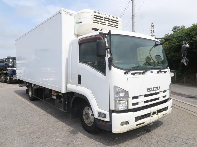 平成26年11月 いすゞ 中型 TKG-FRR90S2 冷凍車P/Gの写真