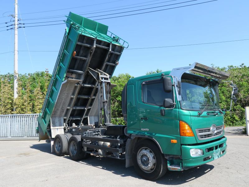 平成27年1月 日野 増ﾄﾝ LDG-GK8JKAA ダンプの写真