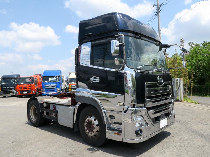 令和1年12月 UD 大型 2PG-GK5AAB トラクタの写真