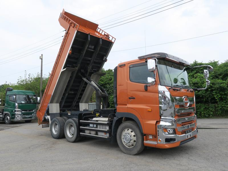 令和4年5月 日野 大型 2DG-FS1EGA ダンプの写真