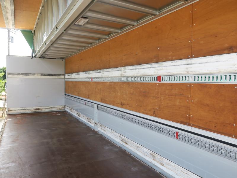 平成31年1月 UD 大型 2PG-CD5CA アルミウイングP/Gの写真