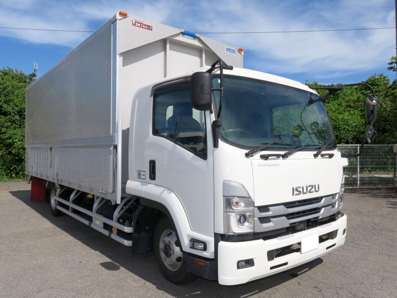 令和4年4月 いすゞ 中型 2RG-FRR90T2 アルミウイングの写真