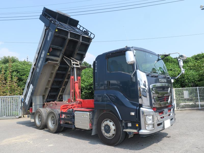平成30年9月 いすゞ 大型 2PG-CXZ77CT ダンプの写真