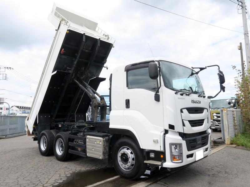 令和3年10月 いすゞ 大型 2PG-CXZ77CT ダンプの写真