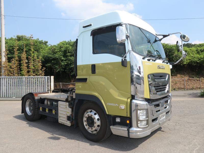 平成30年2月 いすゞ 大型 QKG-EXD52BD トラクタの写真