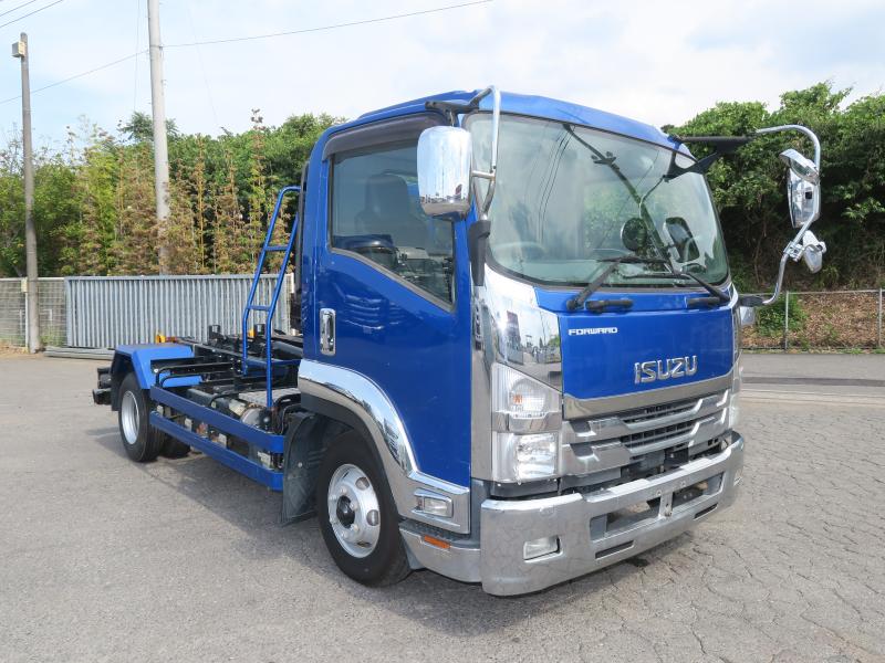 令和2年11月 いすゞ 中型 2RG-FRR90S2 アームロールの写真