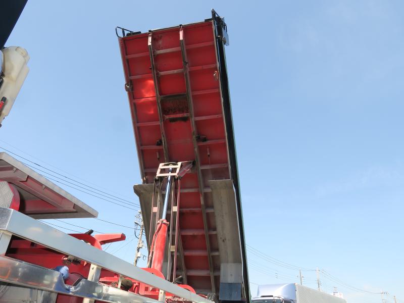 令和2年2月 いすゞ 大型 2PG-CYZ77C ロングダンプの写真