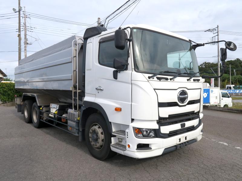 平成29年11月 日野 大型 2DG-FR1AJG 粉粒体運搬車の写真