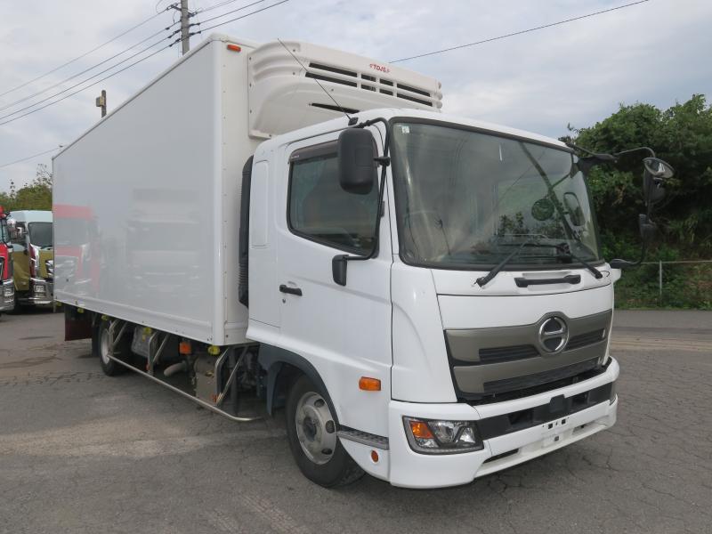 令和2年11月 日野 中型 2KG-FD2ABG 冷凍車の写真