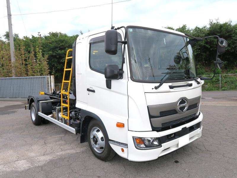 令和7年1月 日野 中型 2KG-FD2ABA アームロールの写真