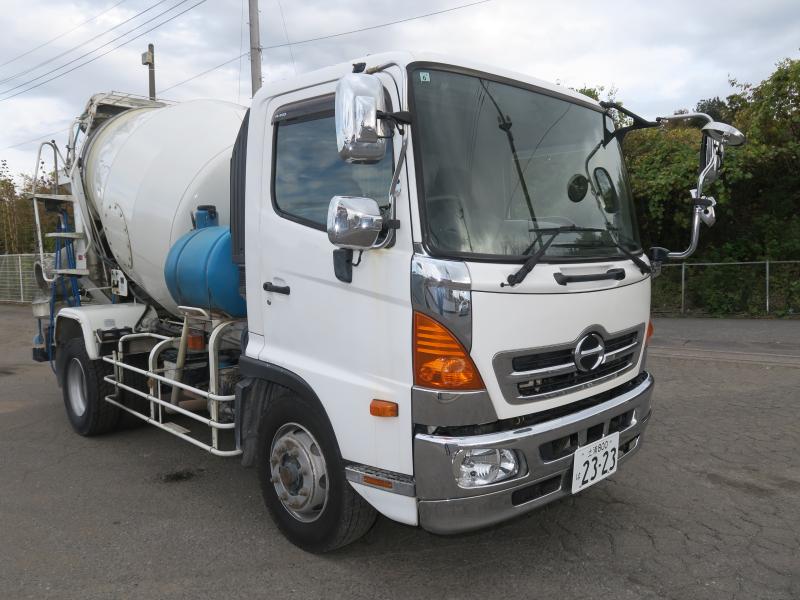 平成29年3月 日野 増ﾄﾝ LKG-FJ7JDAA ミキサーの写真