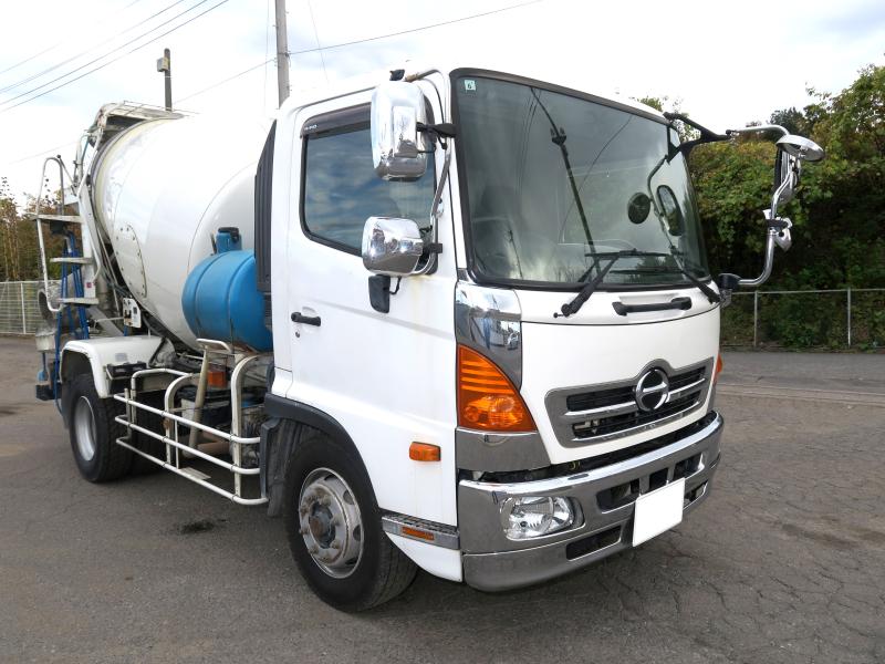 平成29年3月 日野 増ﾄﾝ LKG-FJ7JDAA ミキサーの写真