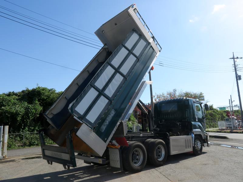 令和2年8月 いすゞ 大型 2PG-CXZ77CT ダンプの写真