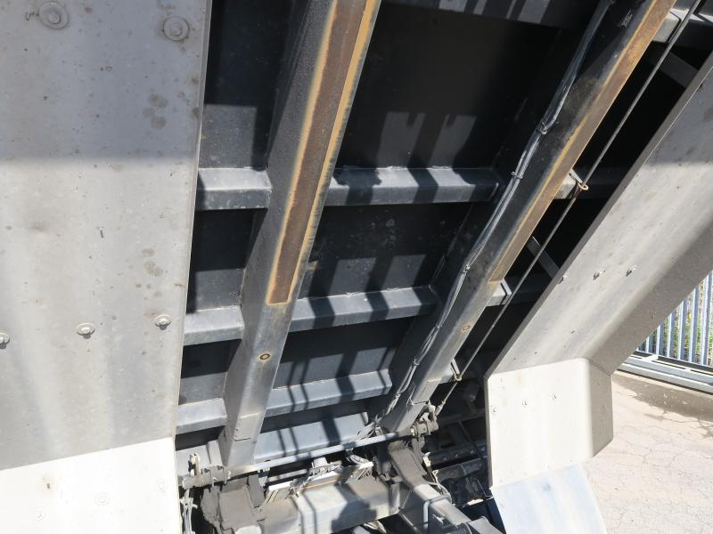 令和2年8月 いすゞ 大型 2PG-CXZ77CT ダンプの写真