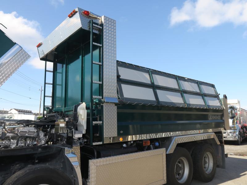 令和2年8月 いすゞ 大型 2PG-CXZ77CT ダンプの写真