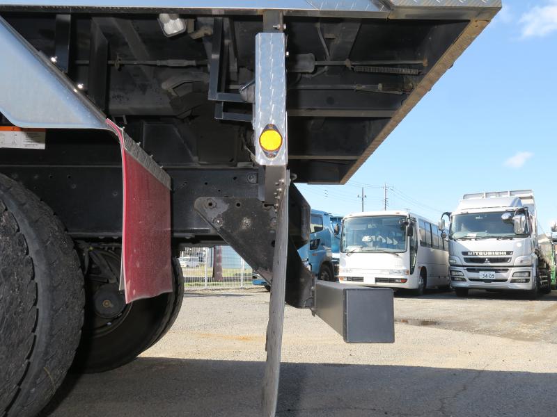 令和2年8月 いすゞ 大型 2PG-CXZ77CT ダンプの写真