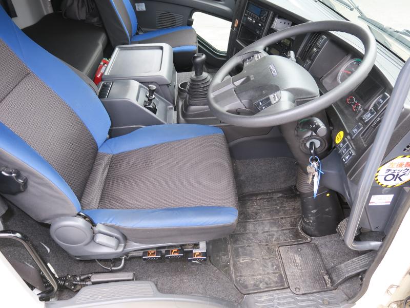 令和1年12月 いすゞ 大型 2PG-CYJ77C アルミウイングの写真