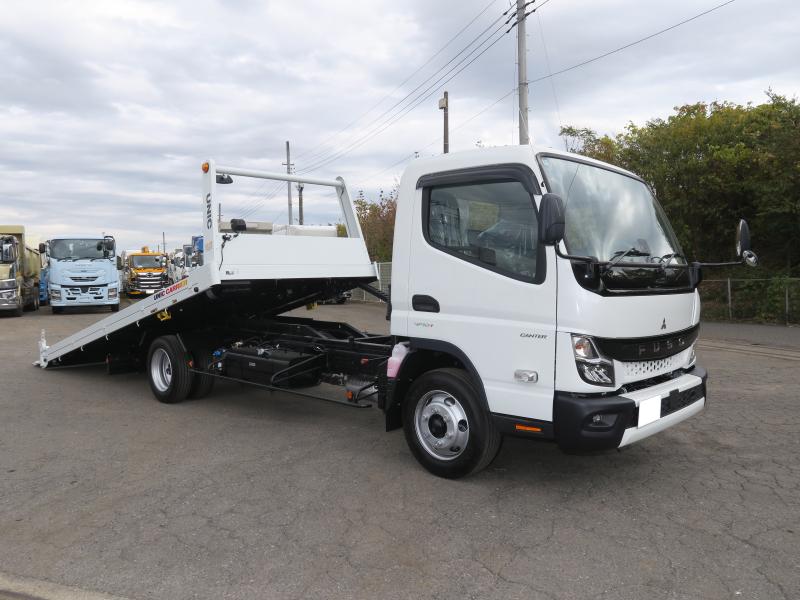 令和7年10月 三菱 小型 2PG-FEB90 セーフティーローダーの写真