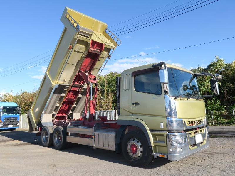 平成30年10月 三菱 大型 2PG-FU70HY ロング深ダンプの写真