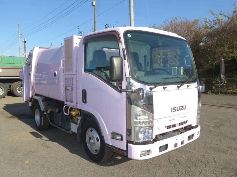 平成29年9月 いすゞ 小型 TPG-NMR85N パッカー車の写真