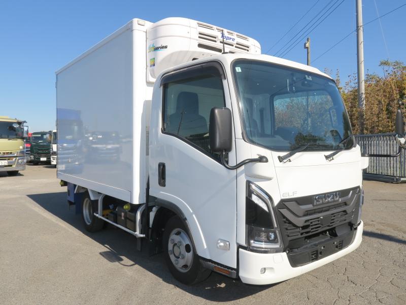 令和6年7月 いすゞ 小型 2TG-NLR88AM 冷凍車の写真