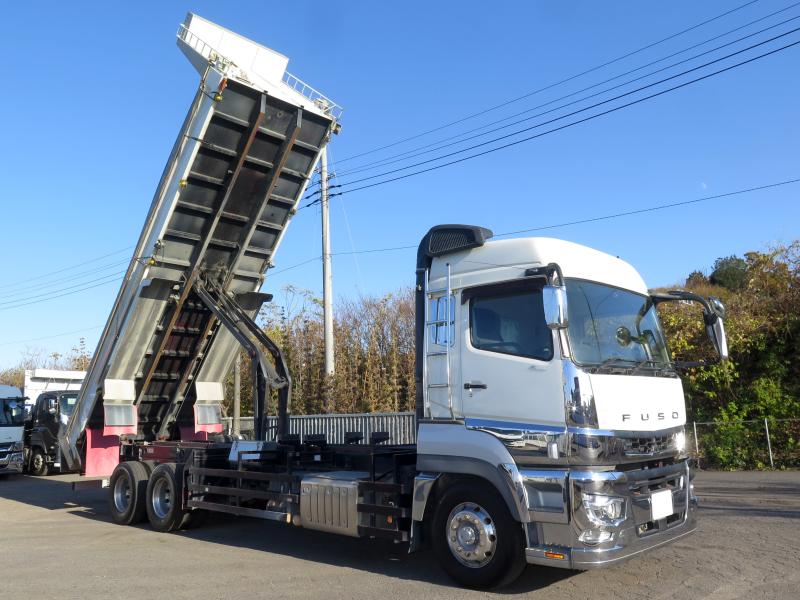 令和2年1月 三菱 大型 2PG-FV70HZ ロングダンプの写真