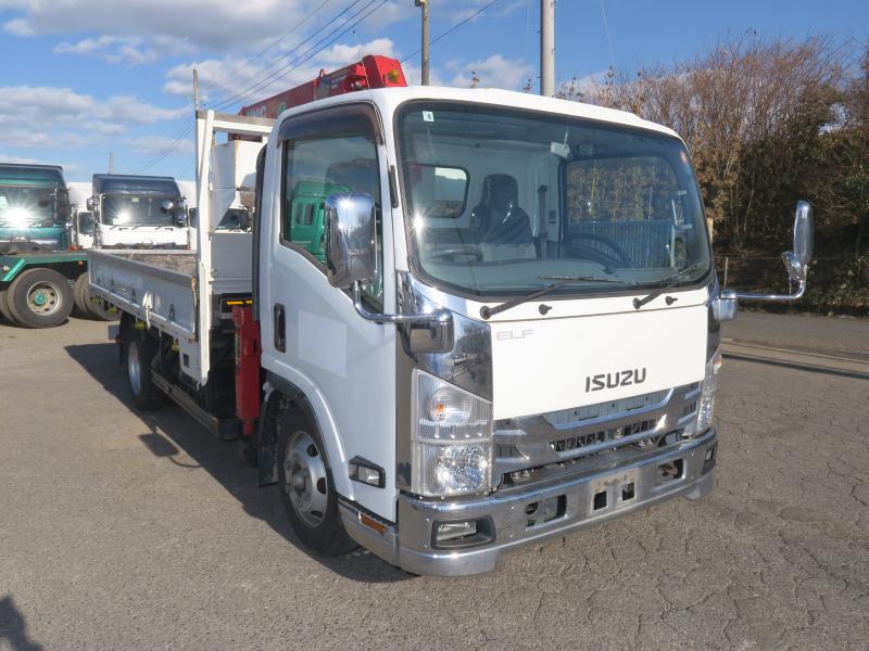 令和1年8月 いすゞ 小型 TRG-NPR85AR クレーンの写真