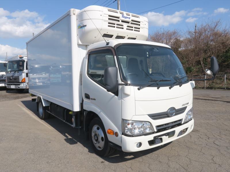 平成29年10月 日野 小型 TKG-XZU655M 冷凍車の写真