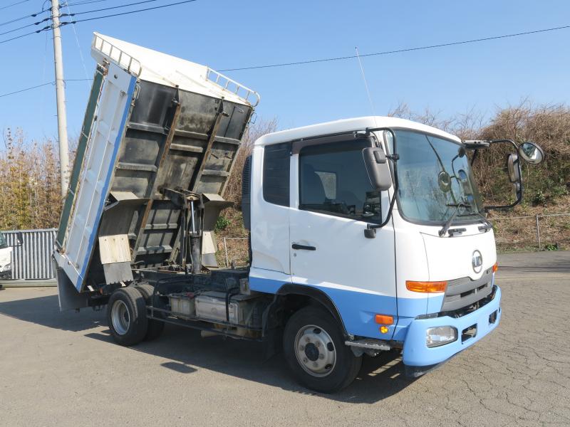 平成29年1月 UD 中型 TKG-MK38L 深ダンプの写真