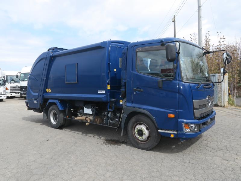 令和1年6月 日野 中型 2KG-FC2ABA パッカー車の写真